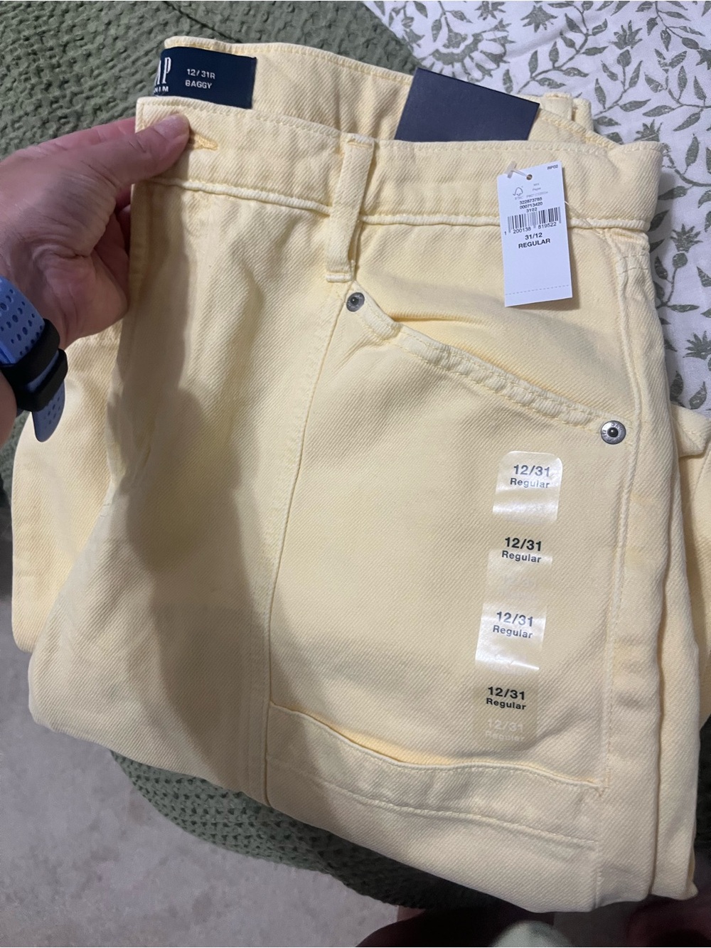 GAP Light Yellow Women's Jeans